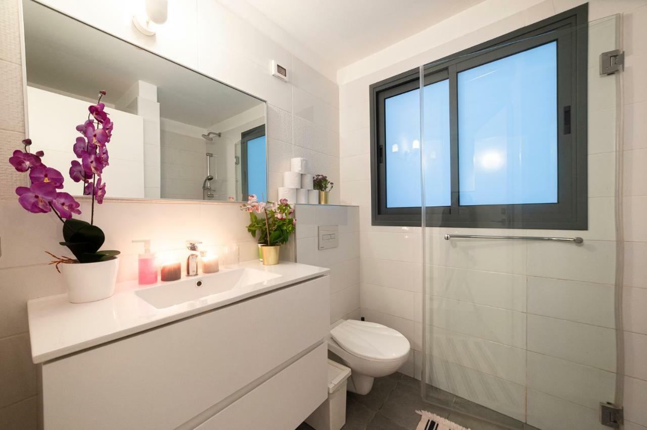 Luxury 2 Bedrooms Apartments Rothschild + Balcony Tel Aviv Exteriör bild